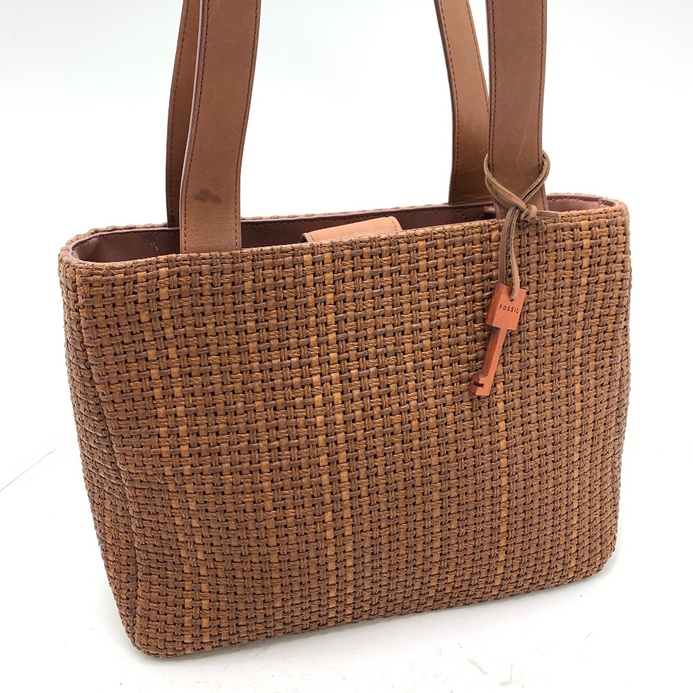 FOSSIL Boho Brown Woven Genuine Leather 75082 Wooden Key Tote Purse Shoulder Bag